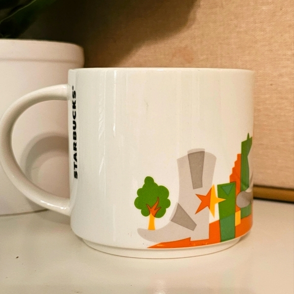Starbucks You are Here - Dallas Coffee Cup - Picture 2 of 5